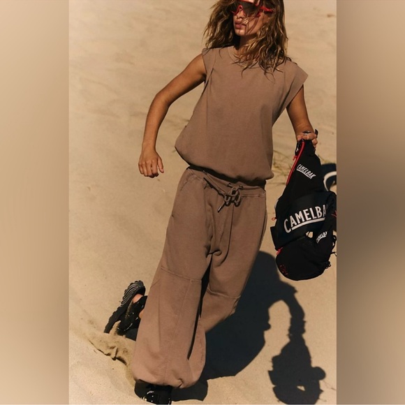 Free people movement size medium tan brown throw and go onsie romper - Picture 1 of 2